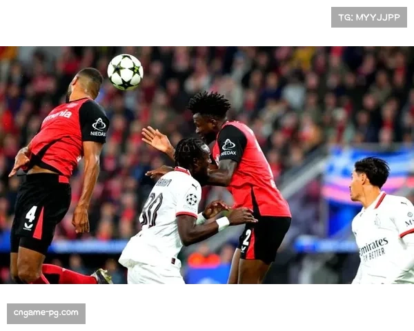 AC米兰官方确认莱奥因腿筋伤势将缺席与勒沃库森的次回合比赛