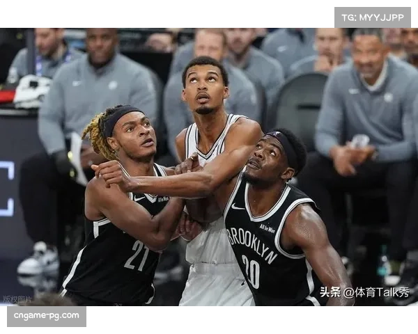 战报速递：马刺力克黄蜂，文班亚马送出7记封盖，其中5次来自协防扫荡